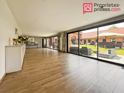 Maison, 570 m²