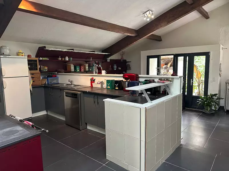 Maison, 180 m²