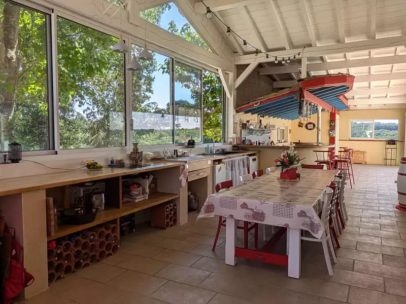 Maison, 350 m²