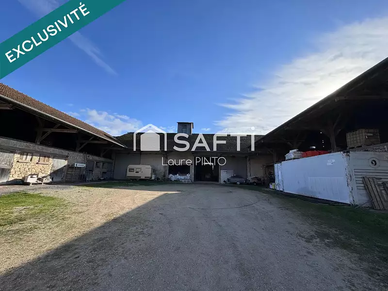 Immeuble, 600 m²