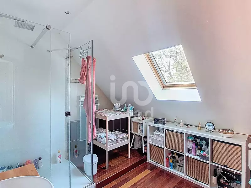 Maison, 142 m²