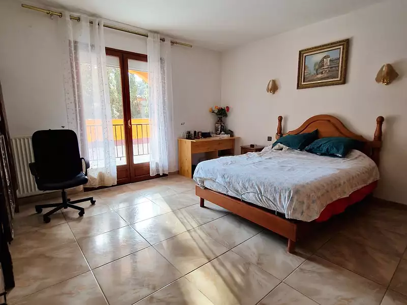 Maison, 215 m²