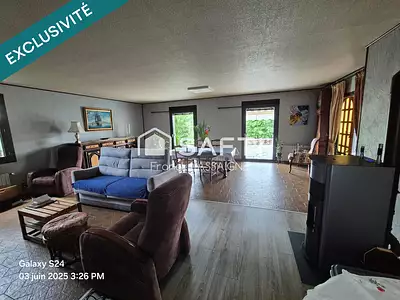 Maison, 220 m²