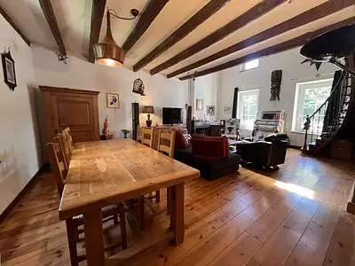 Maison, 166 m²