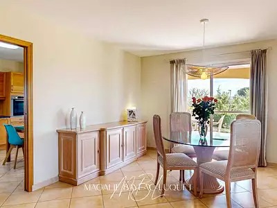 Maison, 153 m²