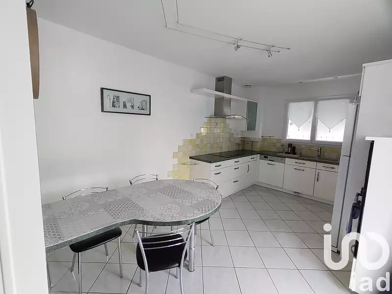 Maison, 179 m²
