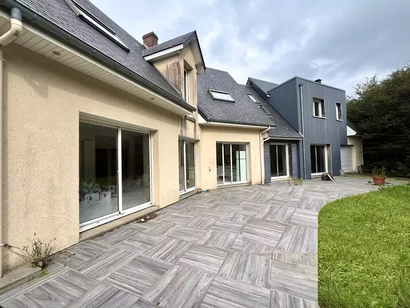 Maison, 315 m²