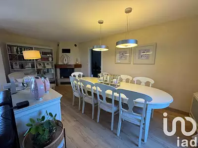 Maison, 167 m²