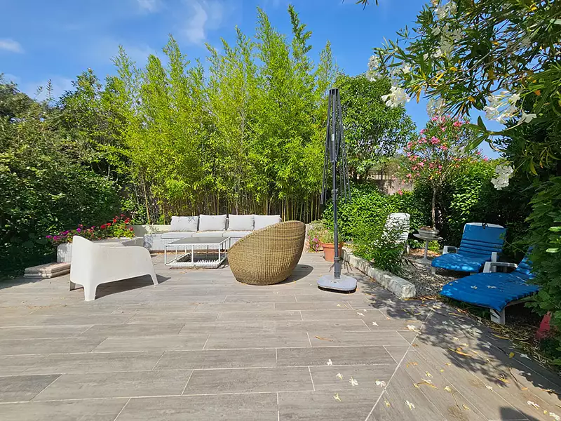 Maison, 180 m²