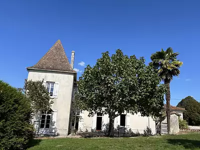 Maison, 168 m²