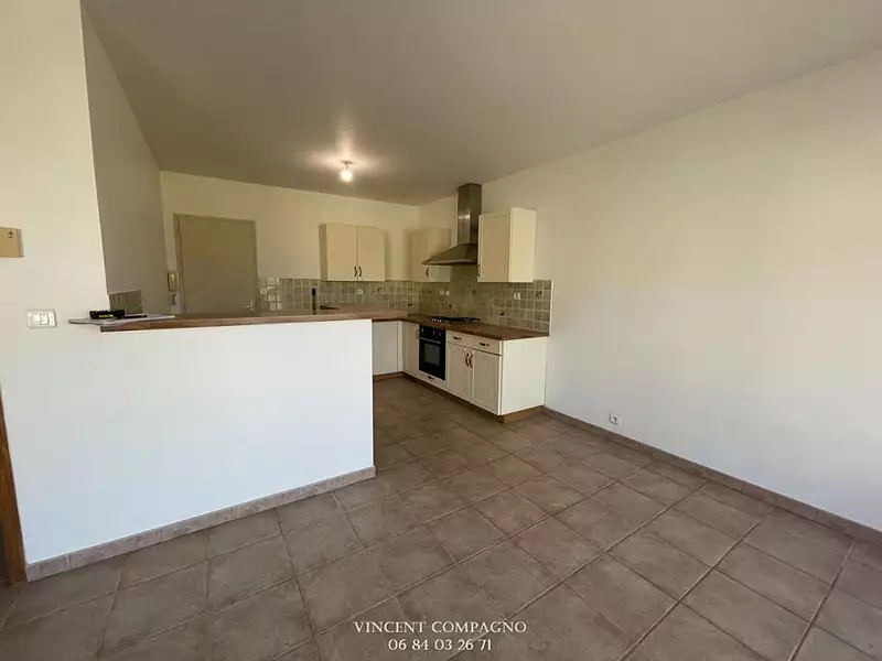 Maison, 220 m²