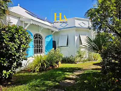 Maison, 166 m²
