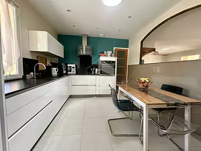 Maison, 217 m²