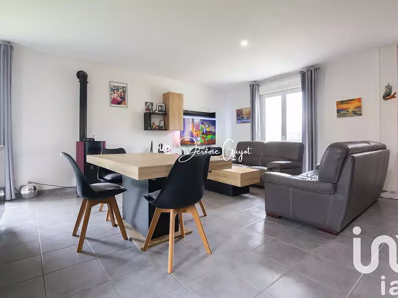 Maison, 145 m²