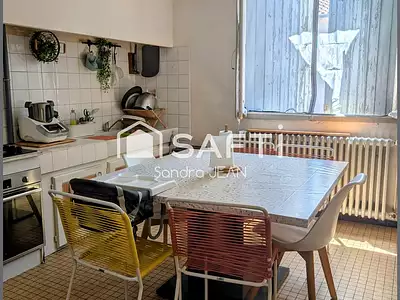 Immeuble, 186 m²