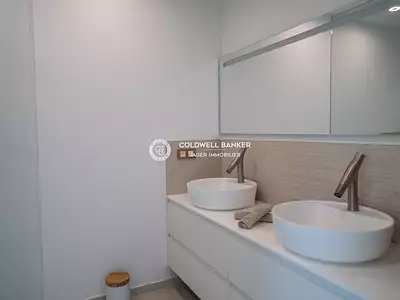 Maison, 260 m²