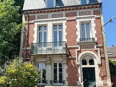 Maison, 180 m²