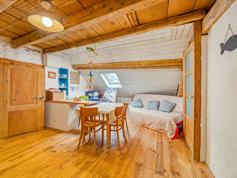 Maison, 280 m²