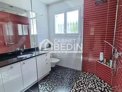Maison, 141 m²