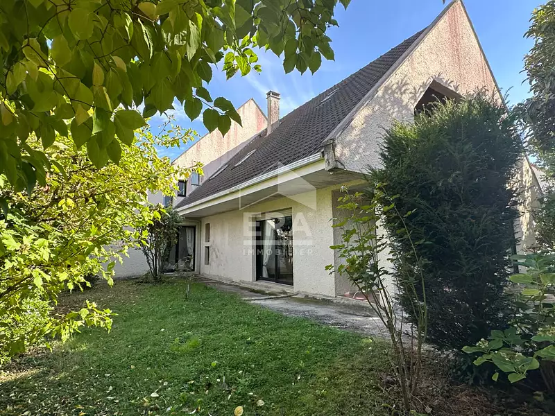Maison, 208,49 m²