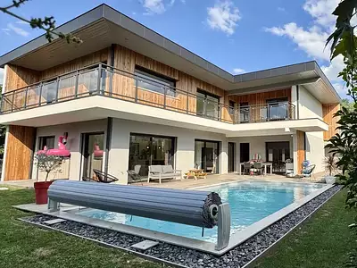 Maison, 211 m²