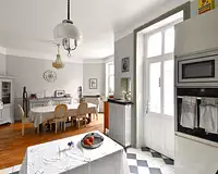Maison, 230 m²