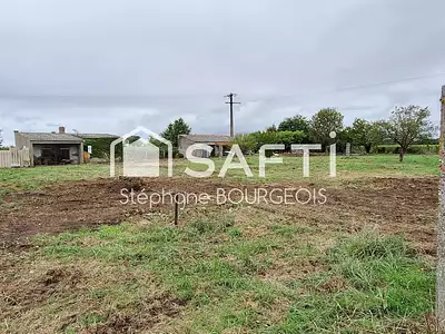 Terrain, 889 m²