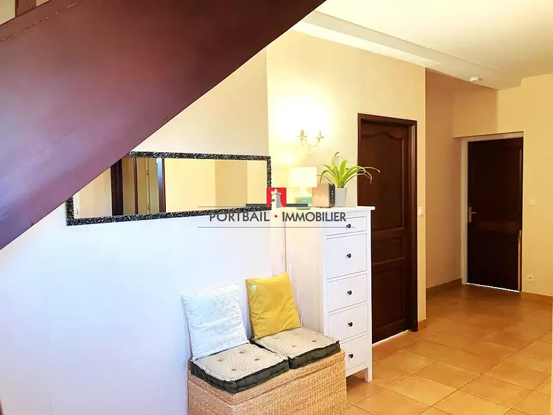 Maison, 160 m²