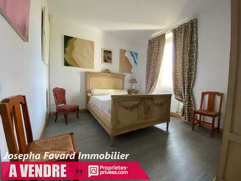 Maison, 180 m²