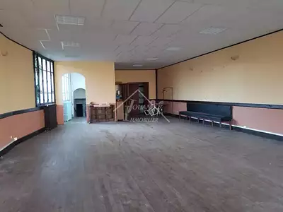 Maison, 240 m²