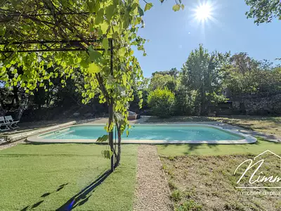 Maison, 250 m²