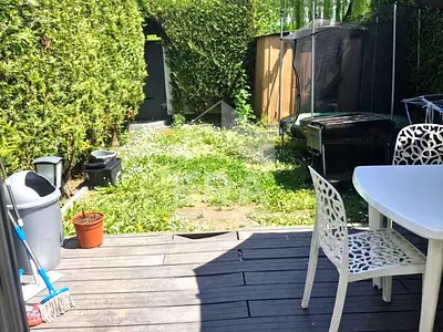 Maison, 77 m²