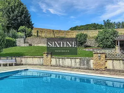 Maison, 163 m²