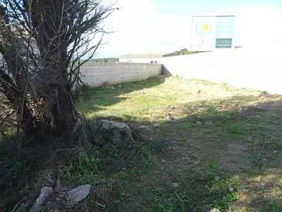 Terrain, 1 357 m²