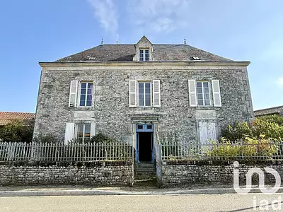 Maison, 275 m²
