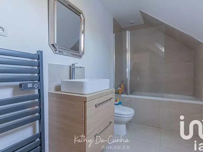 Maison, 93 m²