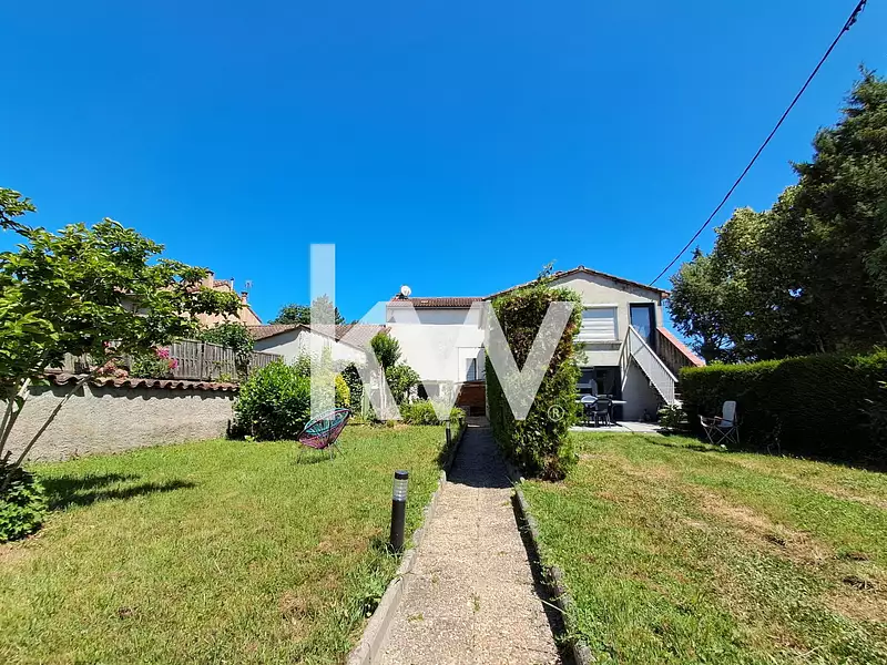 Maison, 180 m²