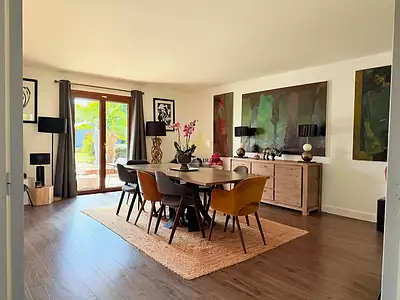 Maison, 220 m²