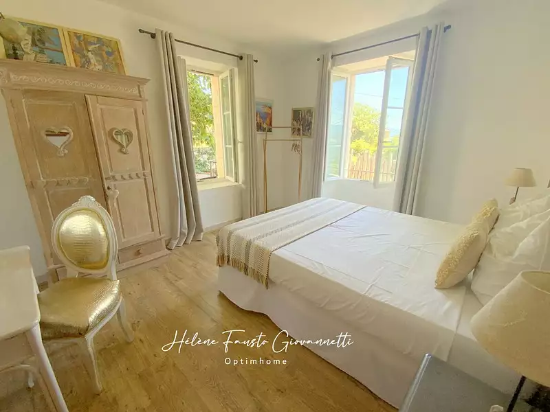 Maison, 175 m²