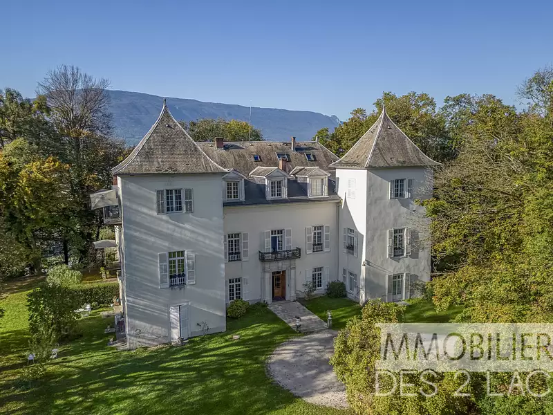 Appartement, 236,24 m²