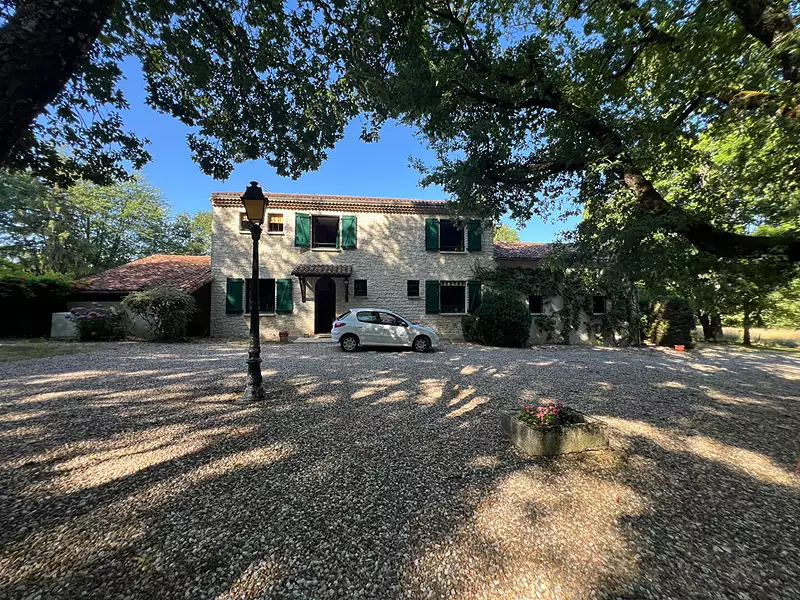 Maison, 265 m²