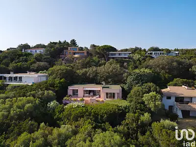 Maison, 136 m²