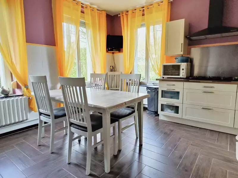 Maison, 170 m²