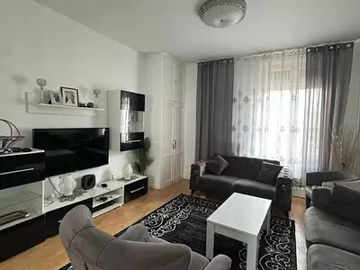 Immeuble, 374 m²