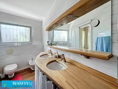 Maison, 178,84 m²