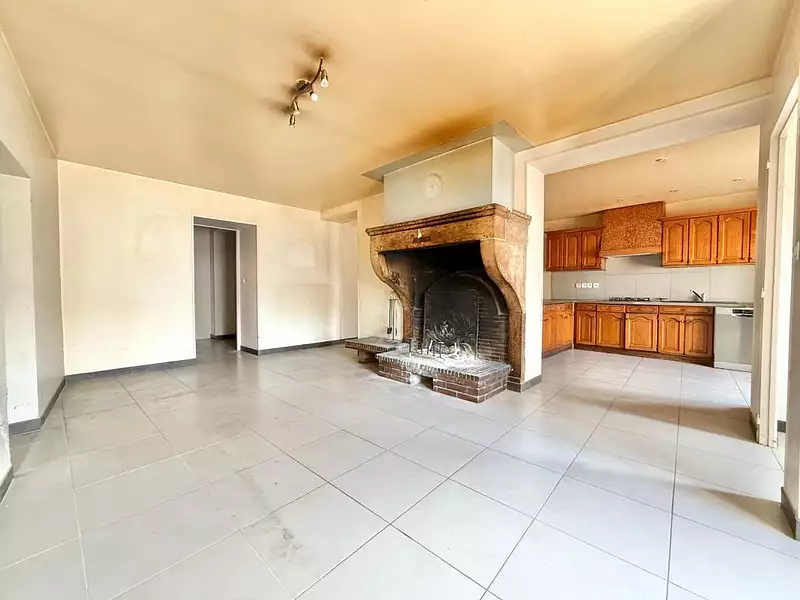 Maison, 185 m²