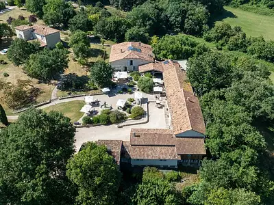 Maison, 1 000 m²