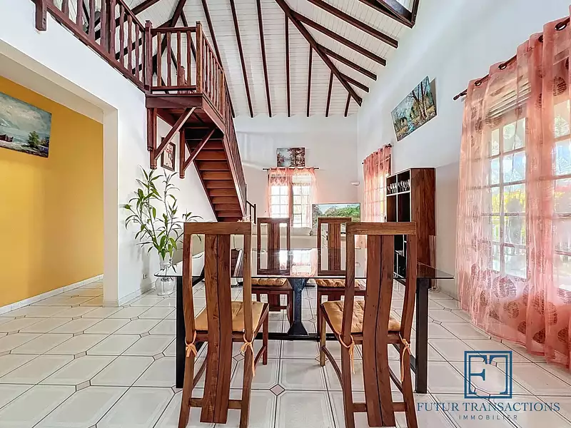 Maison, 218,53 m²