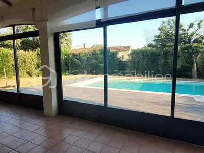 Maison, 157 m²
