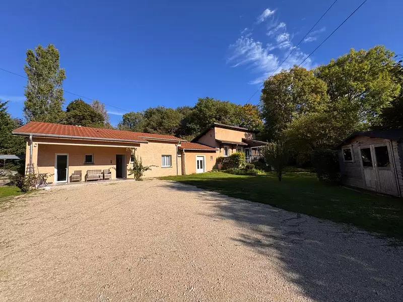 Maison, 161 m²